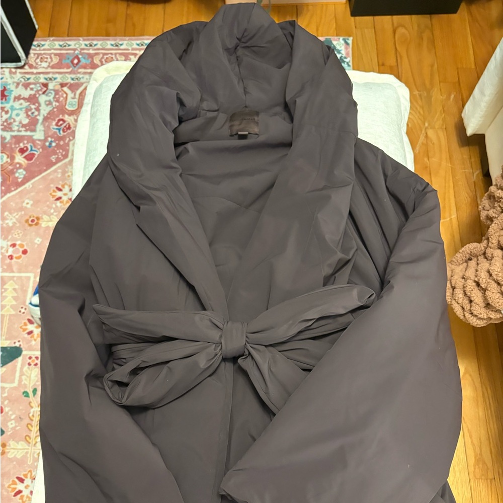 Nike skims wrap coat. Never worn, oversized jacket in medium